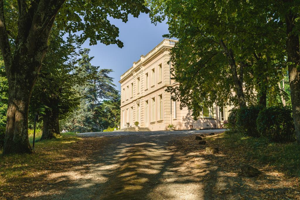 Maison d'hôtes - Villa Les Pins - Lempaut Exterior foto